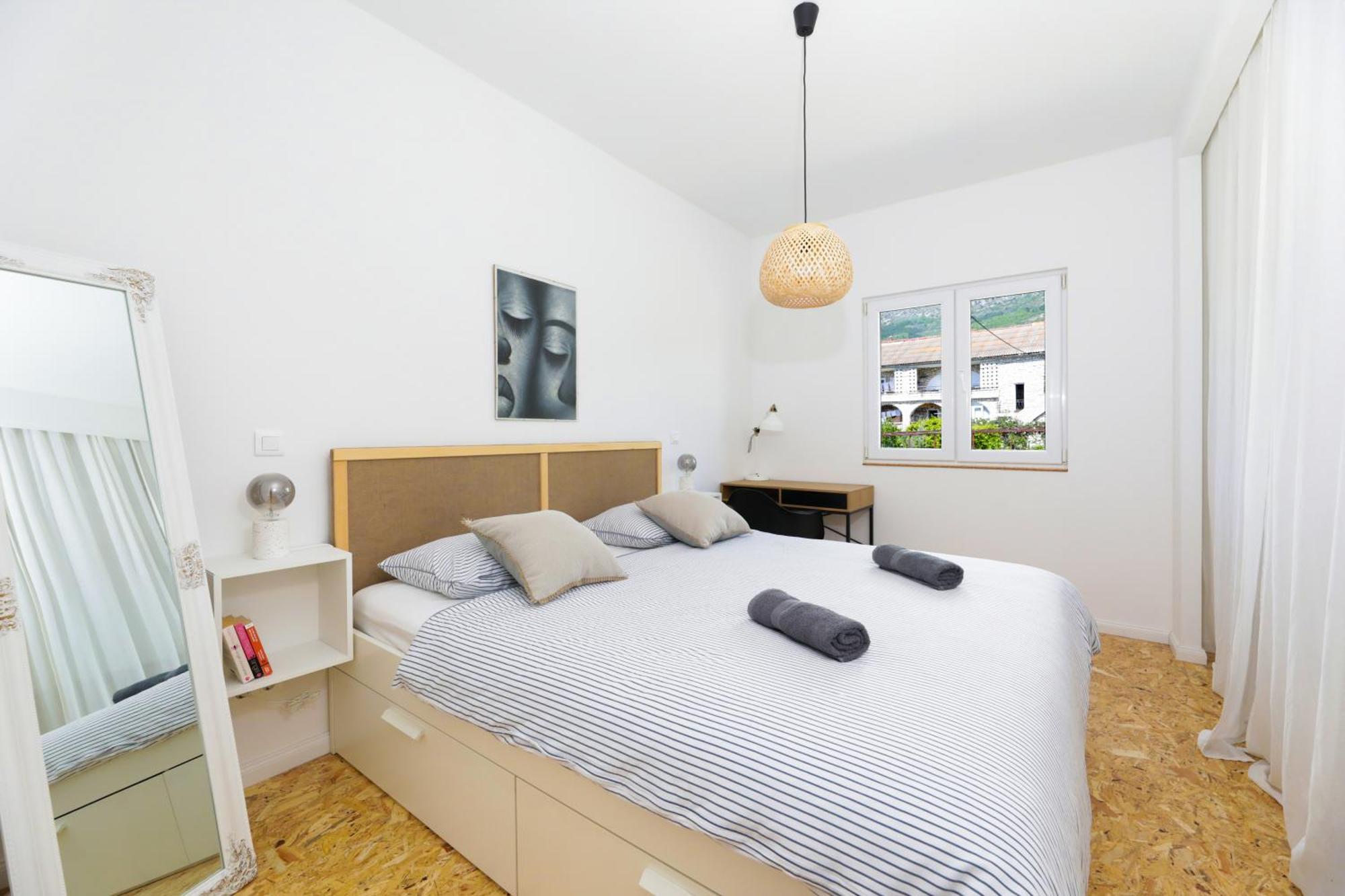 4-Star Apartments Bianco Kaštela Екстериор снимка
