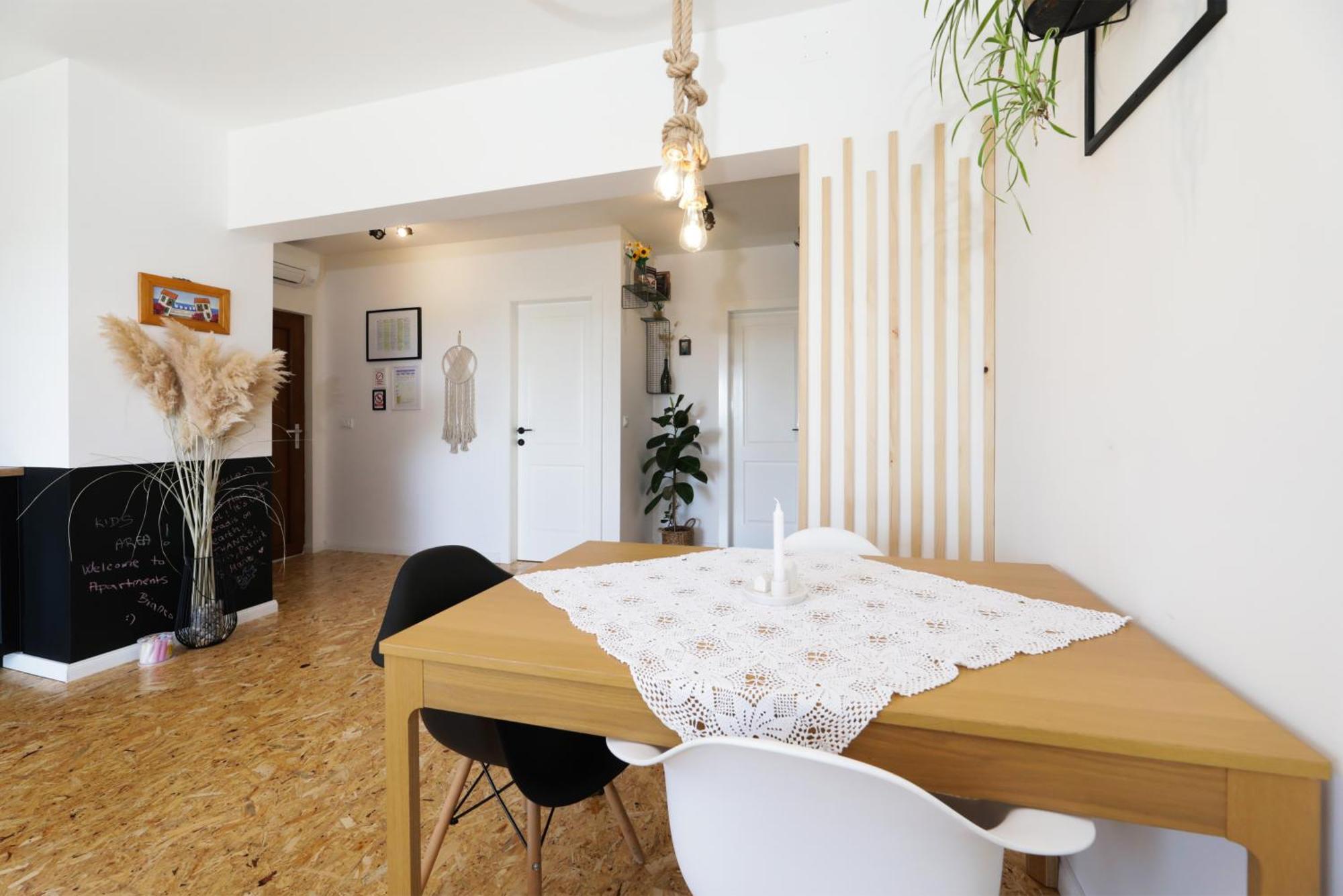 4-Star Apartments Bianco Kaštela Екстериор снимка